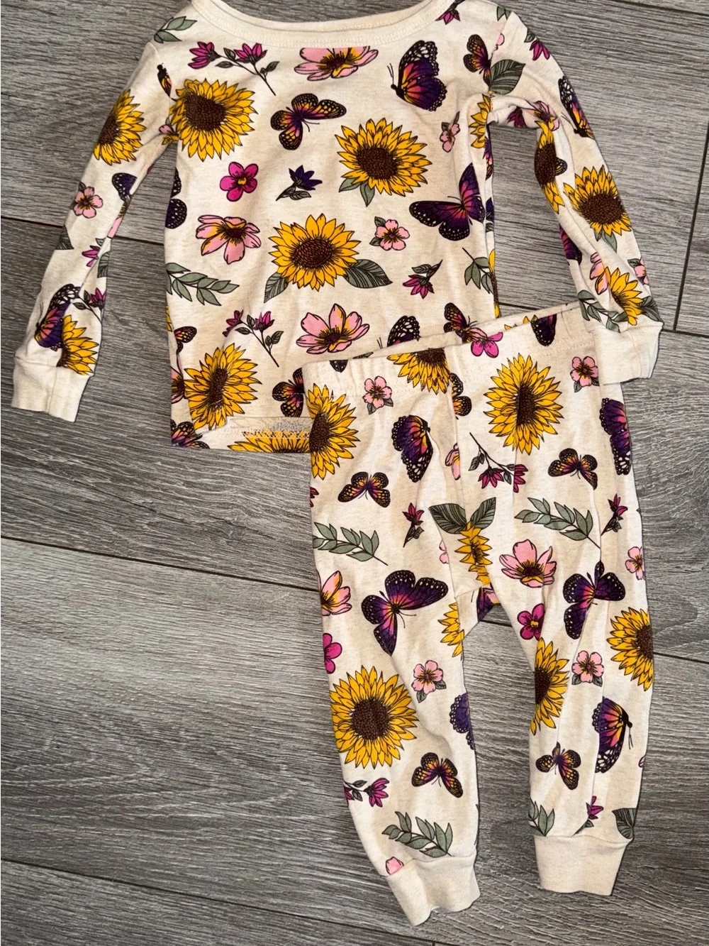 The Children's Place Cream Pajama Set with Yellow Sunflowers & Pink Butterflies